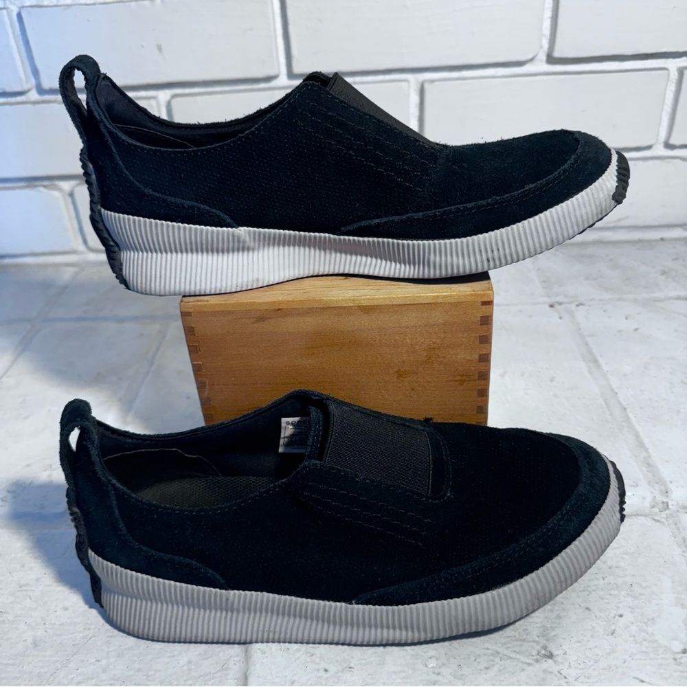 SOREL Out N About Plus Women's Size 7.5  Black Slip On Sneakers Shoes NL3584-010